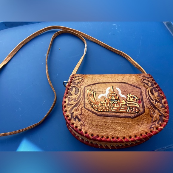 Brown hand painted purse from Cuba - Picture 6 of 6